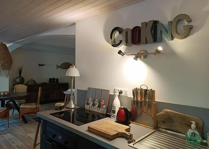 Holiday home Pomme De Pin Et Mimosa Grand-Village-Plage